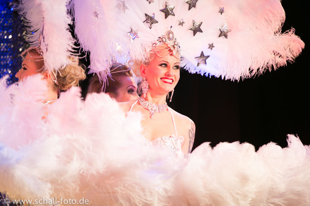 LAS VEGAS REVUE GIRLS